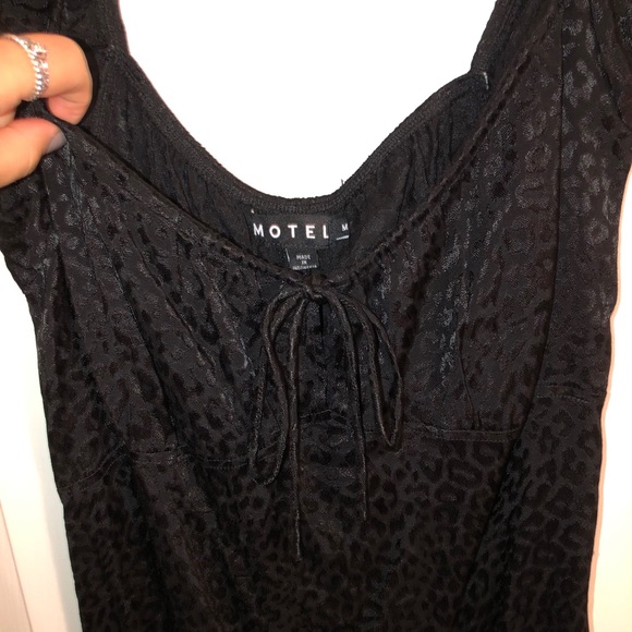 Motel Rocks Dresses & Skirts - MOTEL ROCKS adorable black leopard print dress